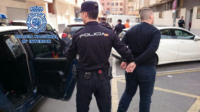 Detenidas cuatro personas que se desplazaban desde La Rioja con objeto de robar en domicilios de Molina de Segura