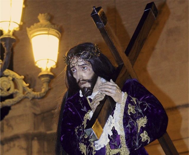 La imagen de Ntro. Padre Jesús Nazareno preside la Procesión Penitencial del Viernes de Dolores, que recorre las calles del centro histórico de Molina de Segura mañana día 8 de abril