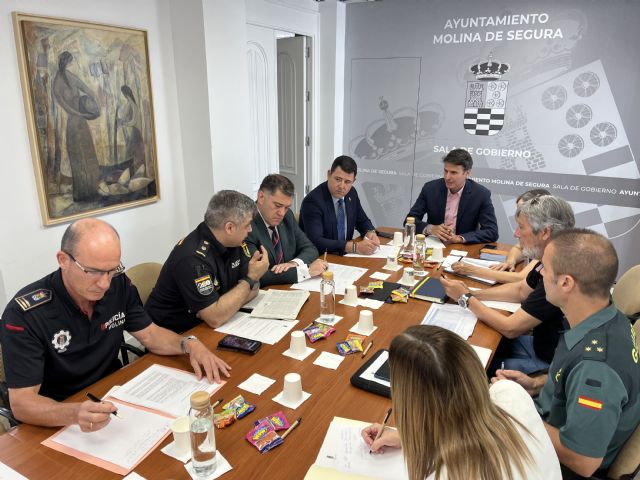 La Junta Local de Seguridad se reúne para analizar la situación actual de Molina de Segura y empieza a trabajar en el dispositivo de Fiestas Patronales